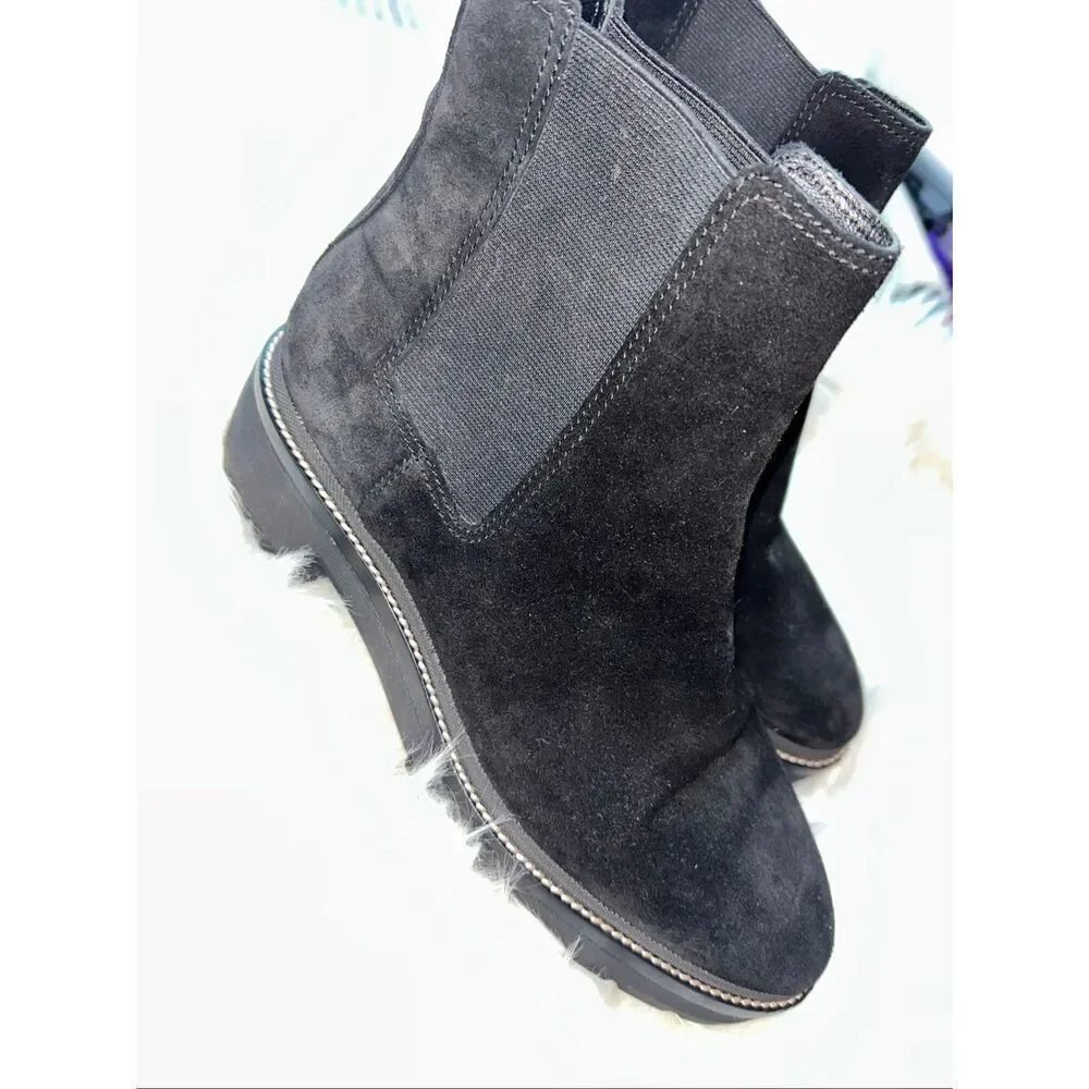 Tory Burch Black Suede Lug Sole Chelsea Boots sz 9.5
